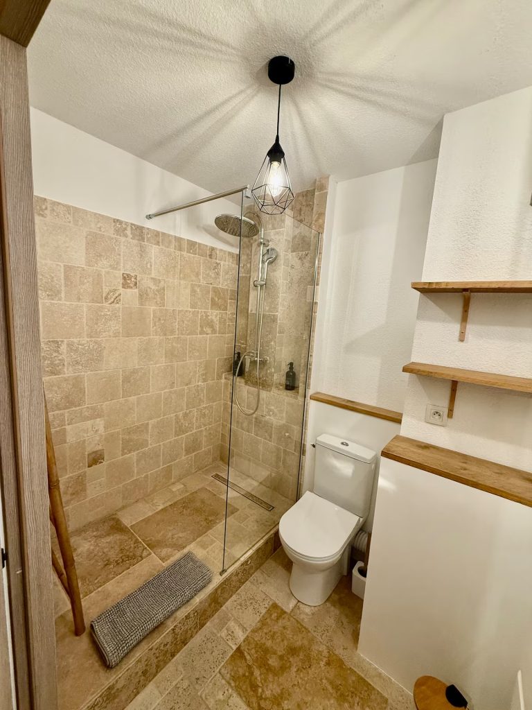 8575581f-8b7c-4ff7-bb0a-8cd07fd6ef2e